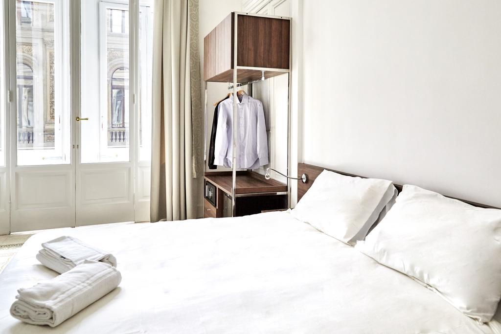 Maison Toledo 210 Bed & Breakfast 3*